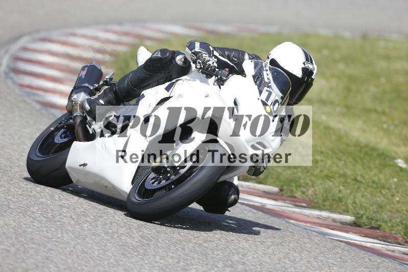 /Archiv-2025/09 22.04.2025 Cornu Master School ADR/rot-rouge/10